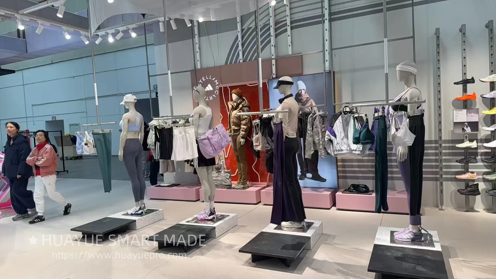 Brand store shoe and bag display props