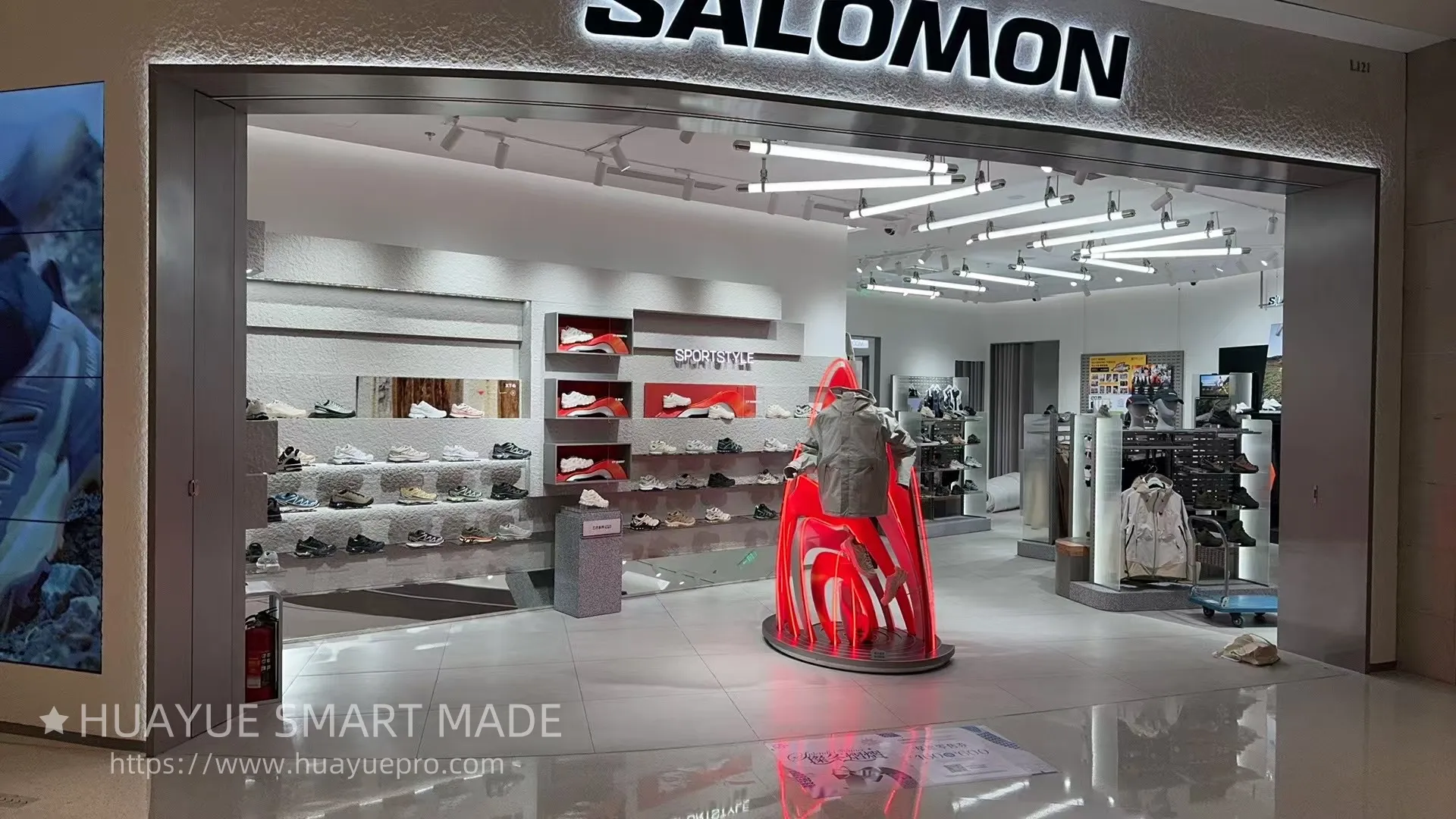 洋品店のディスプレイ小道具