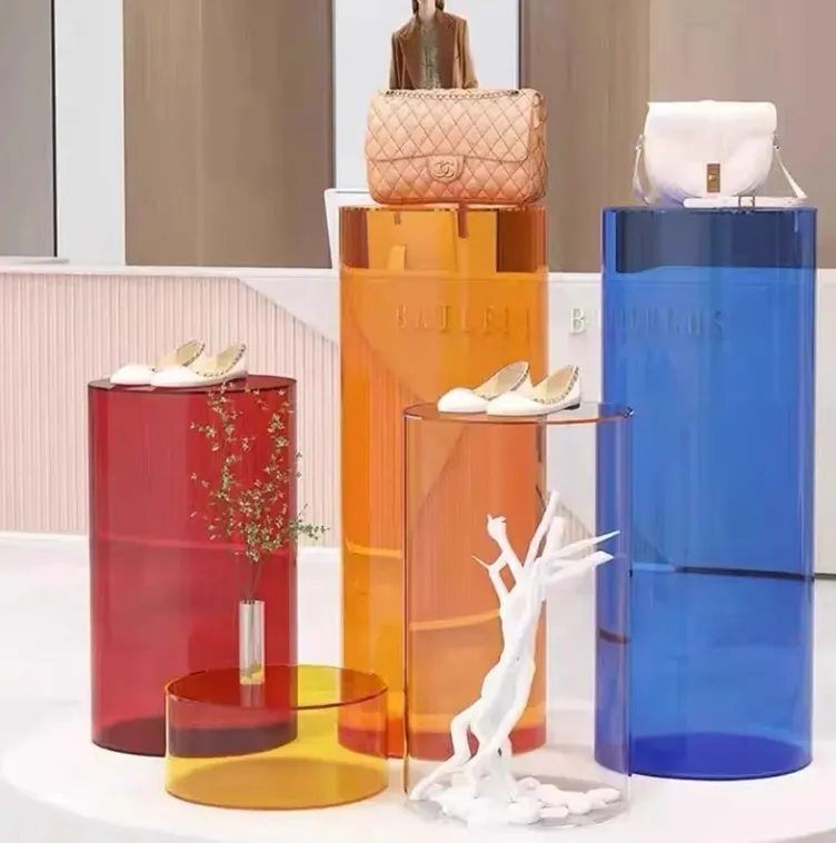 Transparentes zylindrisches Acryl-Display-Regal mit rundem Sockel für Ausstellungshalle und Kunstausstellung Produktboden-Display-Ständer